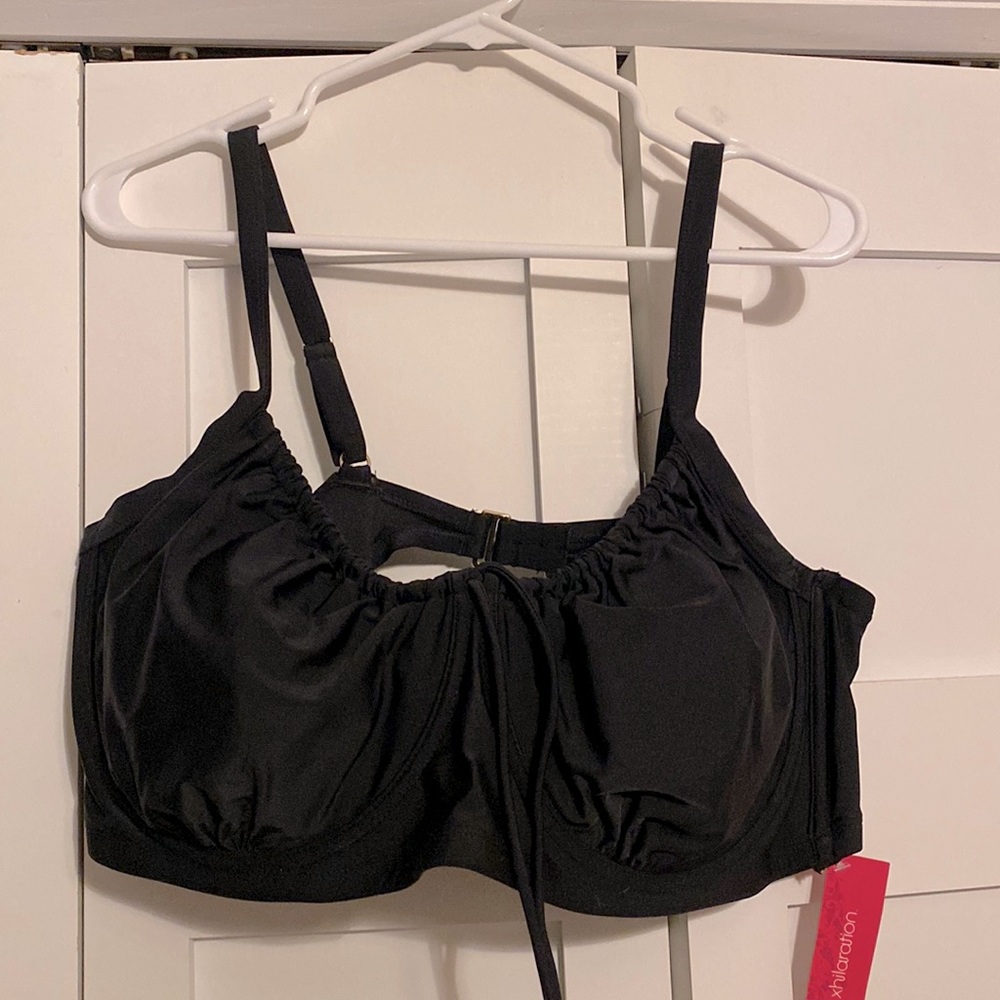 Black bikini top, new with tags!